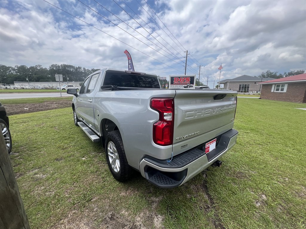 2021 Chevrolet Silverado 1500 - $21,995