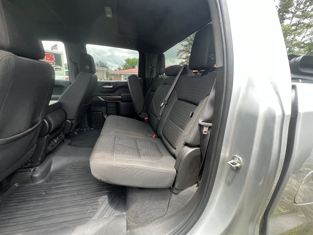 2021 Chevrolet Silverado 1500 - $21,995