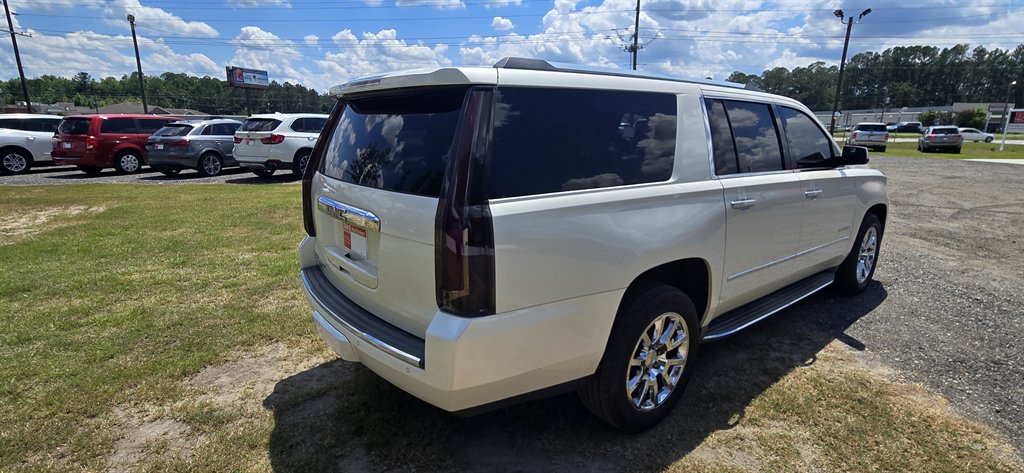 2015 GMC Yukon - $14,995