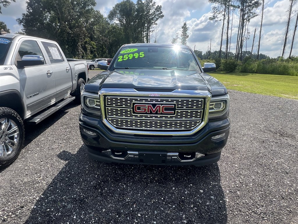 2017 GMC Sierra 1500 - $24,995