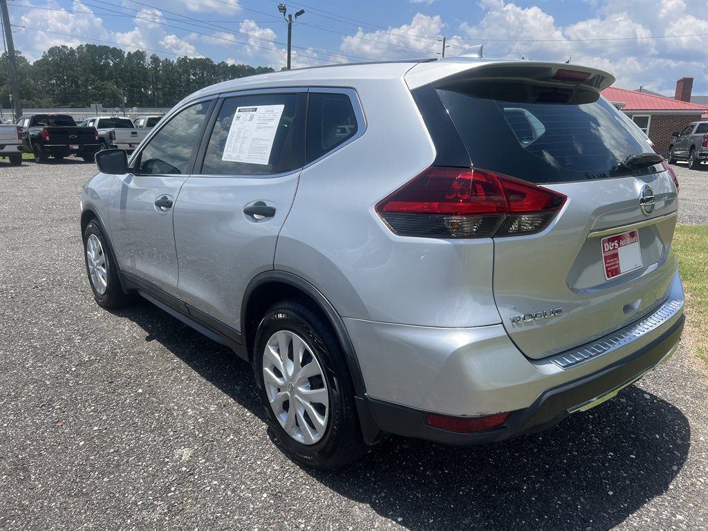 2018 Nissan Rogue - $11,995