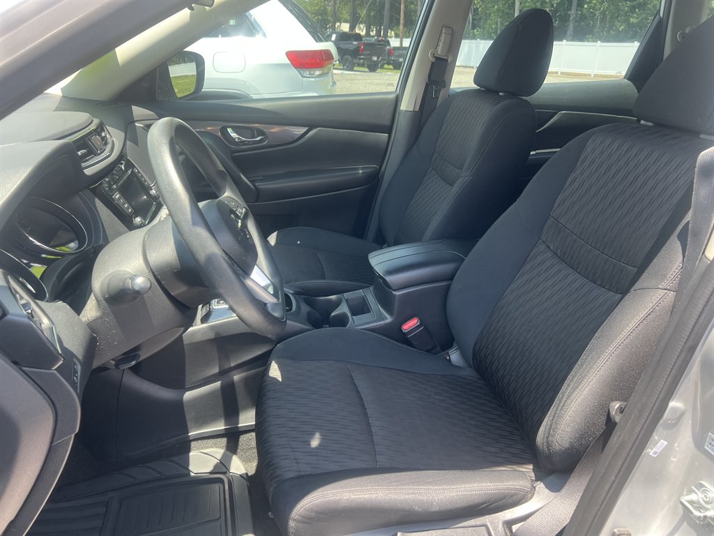 2018 Nissan Rogue - $11,995