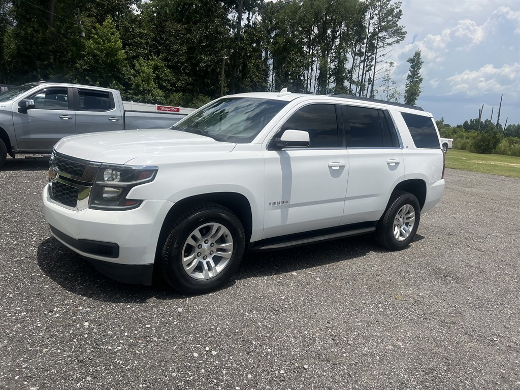 2016 Chevrolet Tahoe - $16,995