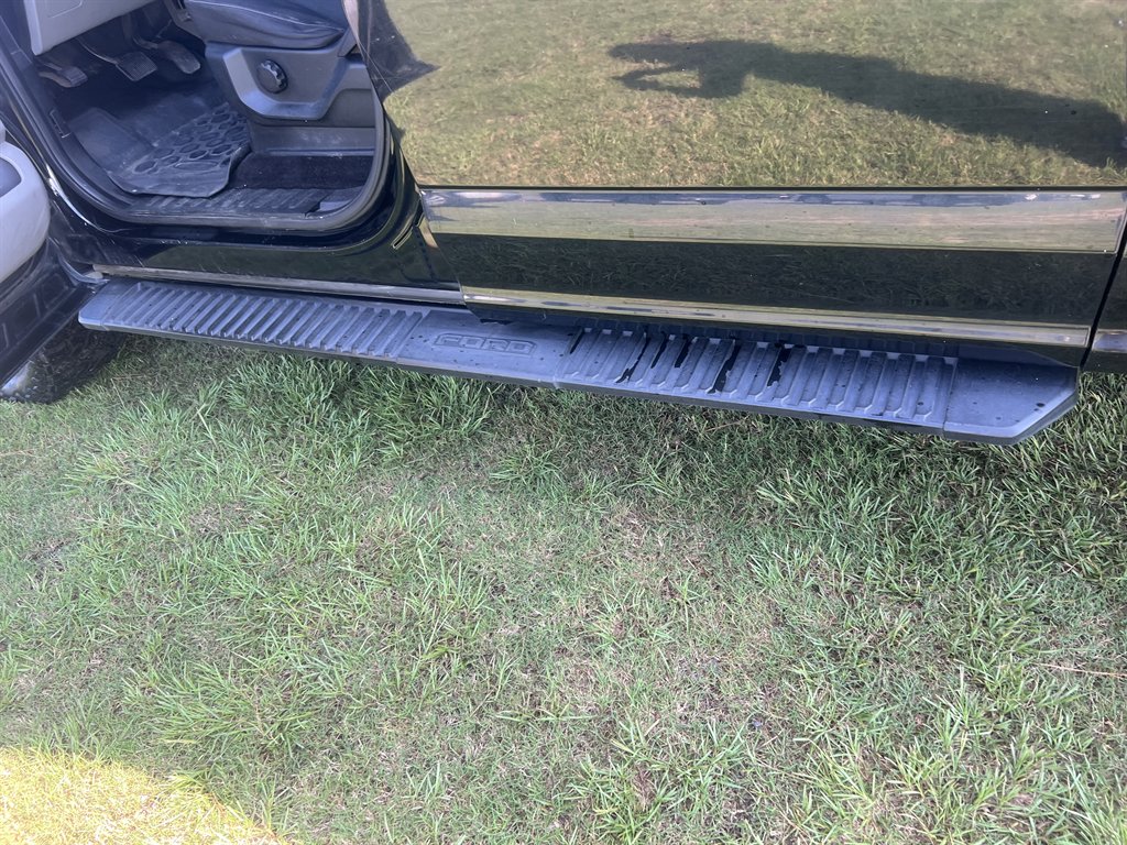 2017 Ford F150 - $17,995