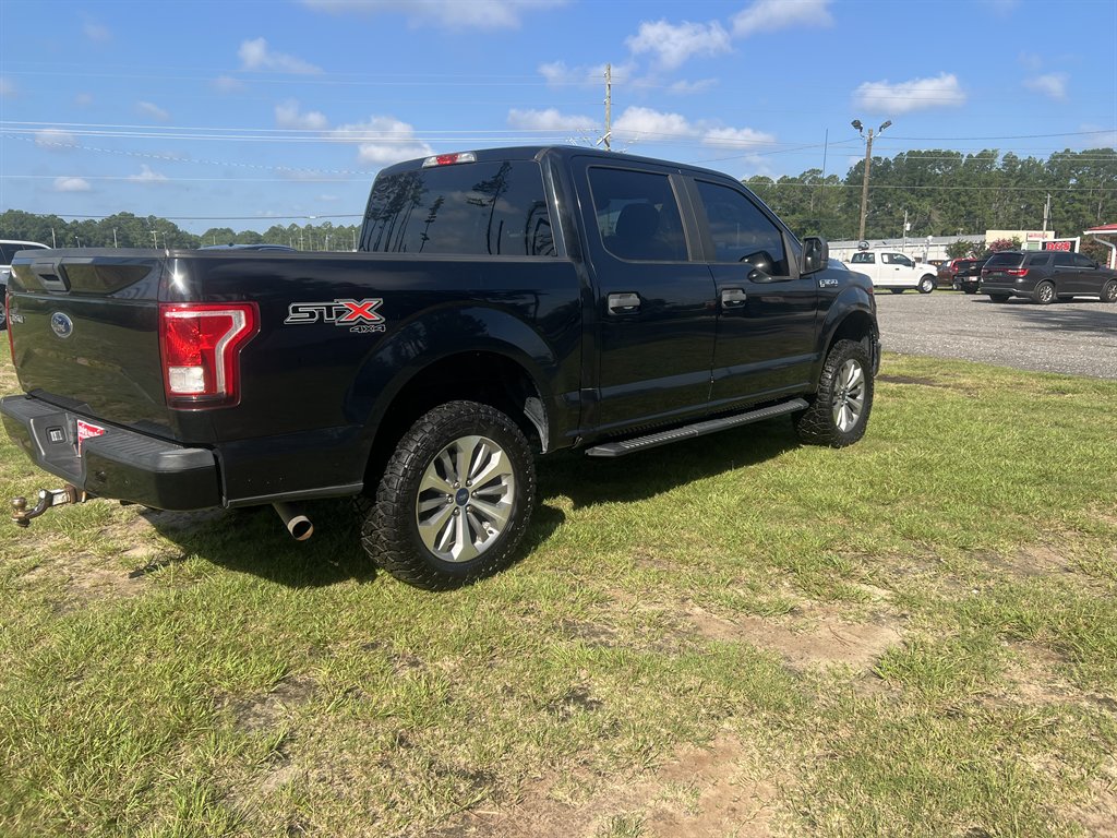 2017 Ford F150 - $17,995
