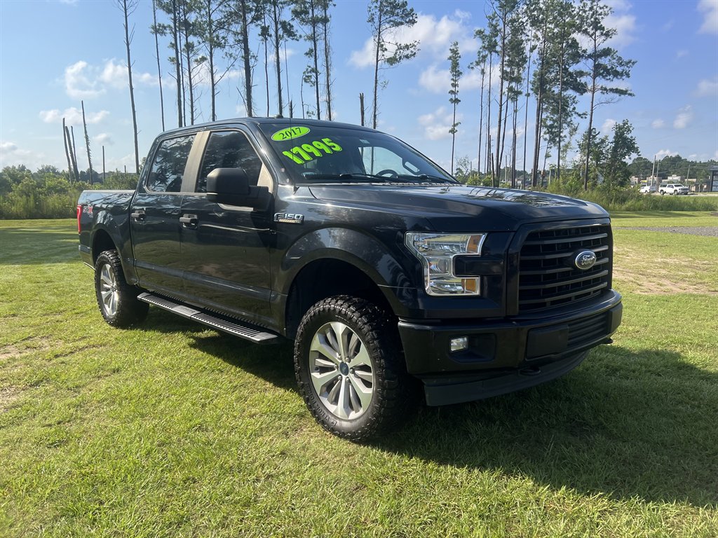 2017 Ford F150 - $17,995