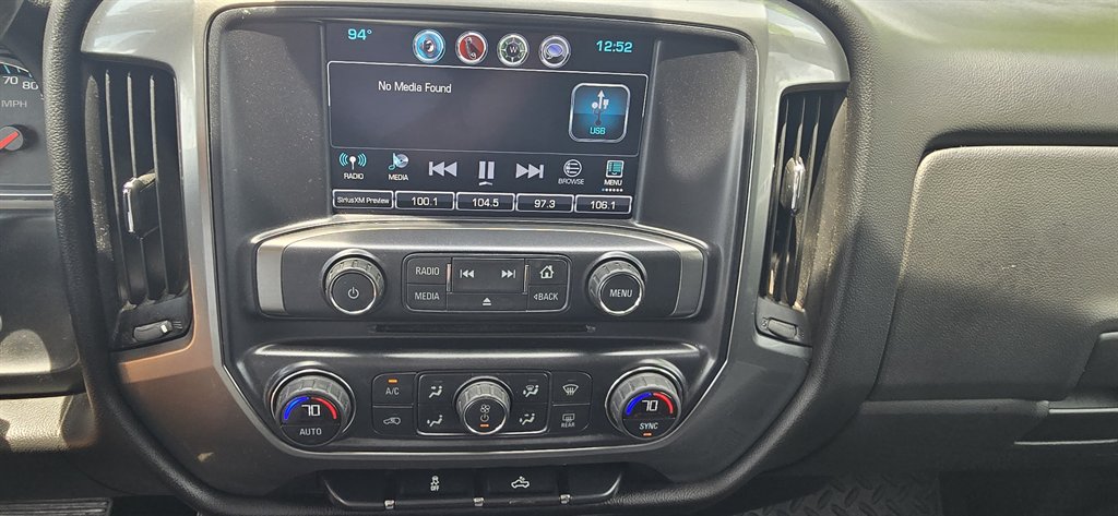 2016 Chevrolet Silverado 1500 - $21,995