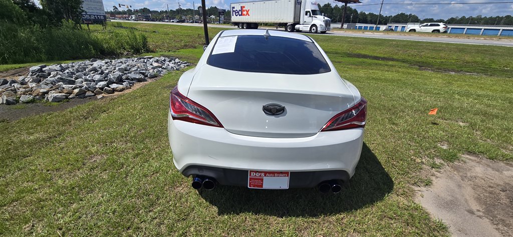 2013 Hyundai Genesis - $9,995
