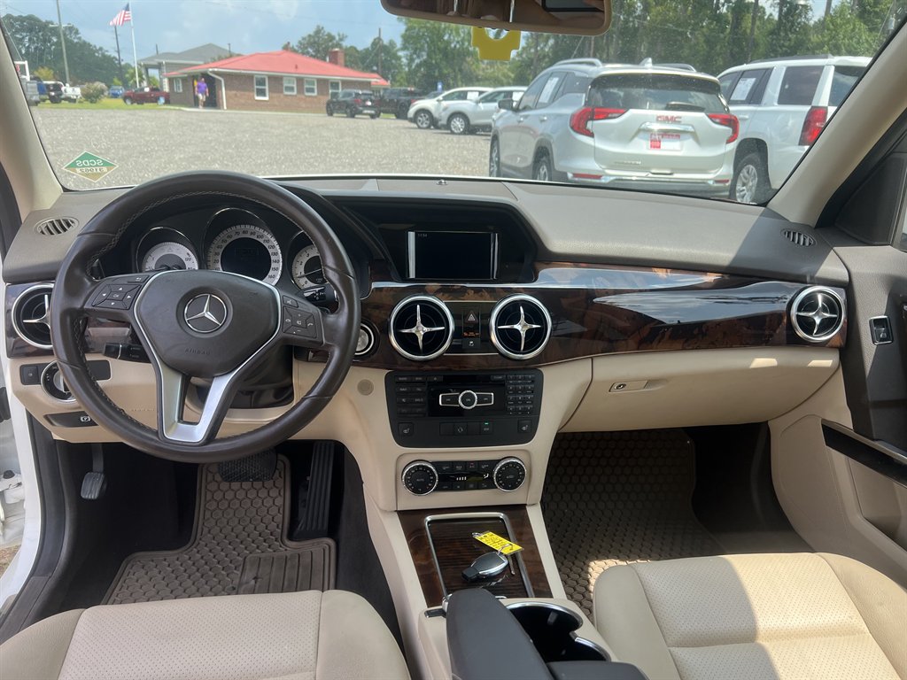 2014 Mercedes-Benz GLK-Class - $9,995