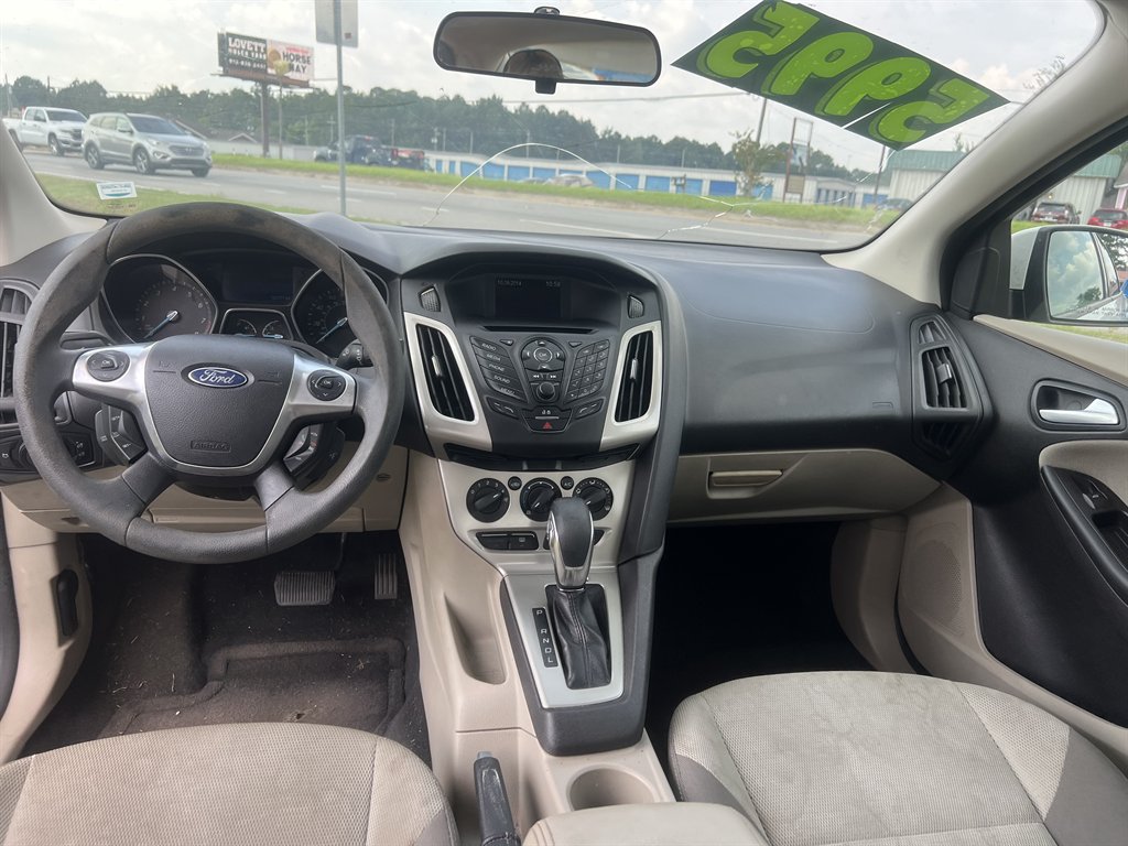 2013 Ford Focus - $5,995