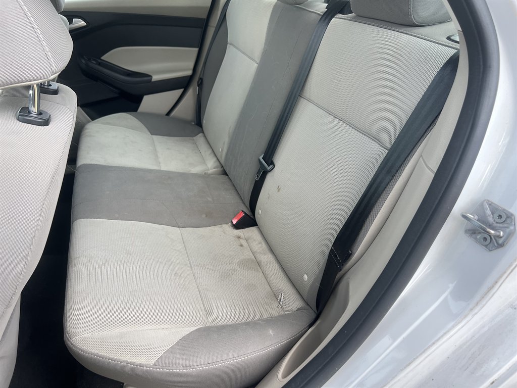 2013 Ford Focus - $5,995