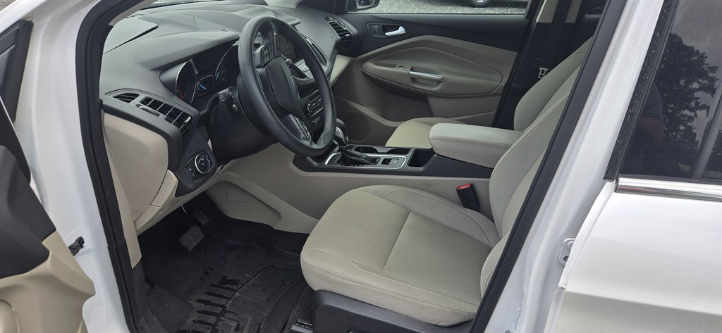 2019 Ford Escape - $12,995