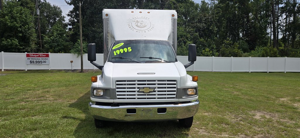 2005 Chevrolet C5500 - $19,995