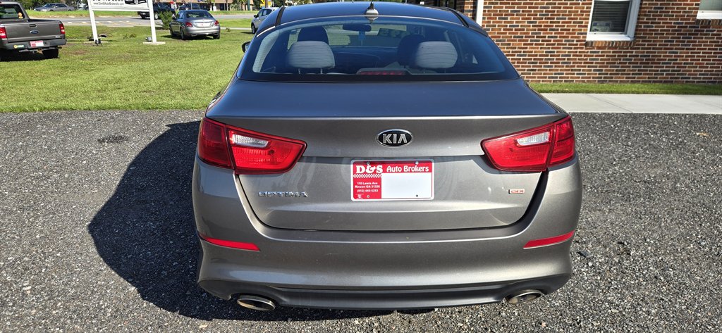 2015 Kia Optima - $10,995