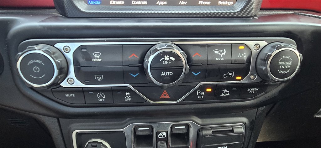 2021 Jeep Gladiator - $25,995