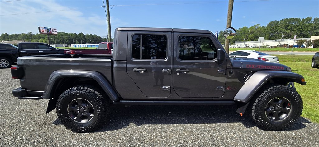 2021 Jeep Gladiator - $25,995