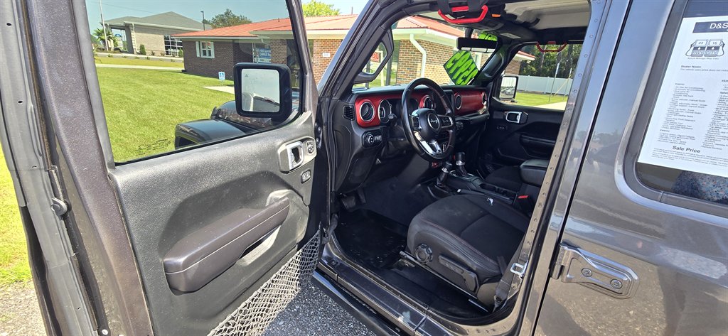 2021 Jeep Gladiator - $25,995