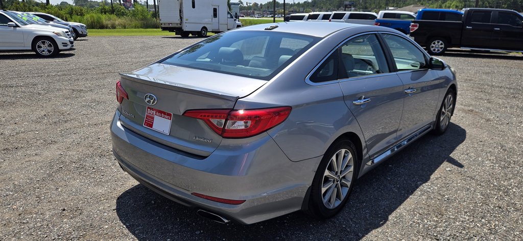 2017 Hyundai Sonata - $10,995