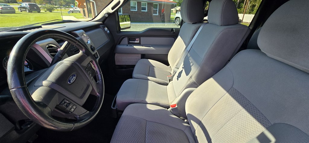 2012 Ford F-150 - $16,995