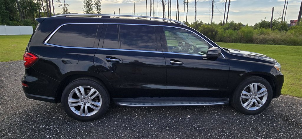 2017 Mercedes-Benz GLS - $22,995