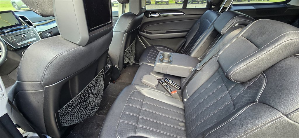 2017 Mercedes-Benz GLS - $22,995