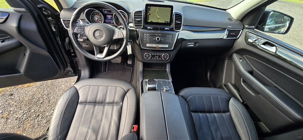 2017 Mercedes-Benz GLS - $22,995
