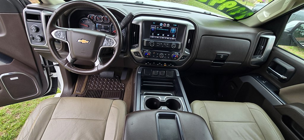 2014 Chevrolet Silverado - $20,995