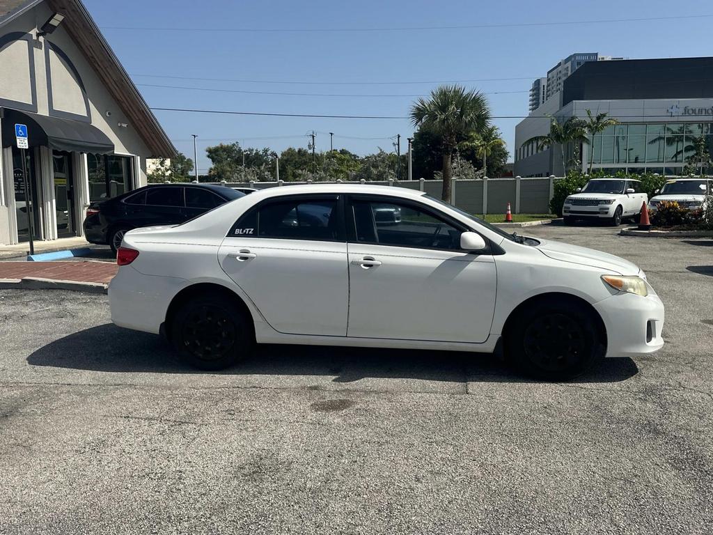 2011 Toyota Corolla - $7,250