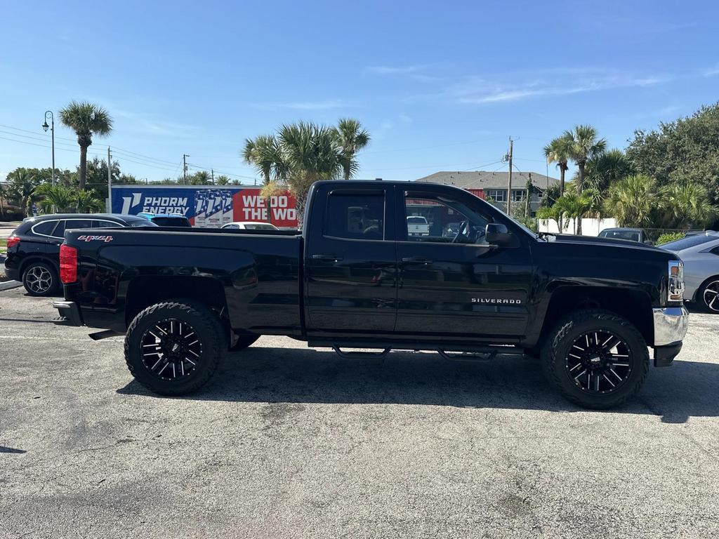 2016 Chevrolet Silverado - $17,350