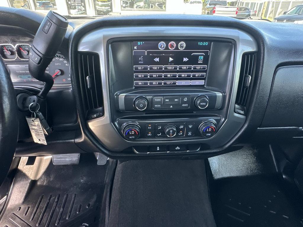 2016 Chevrolet Silverado - $17,350