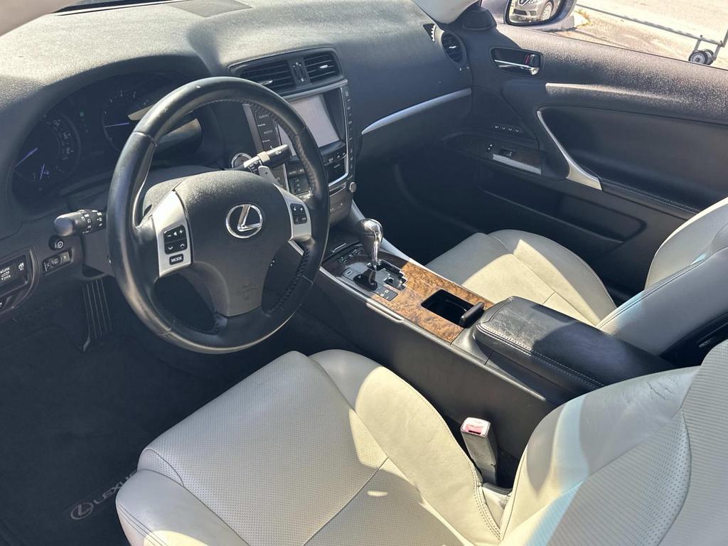 2015 Lexus IS - $15,000
