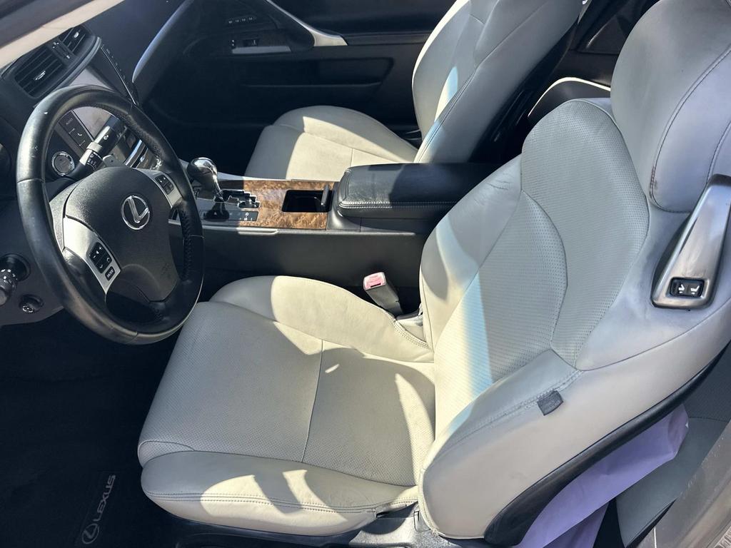 2015 Lexus IS - $15,000