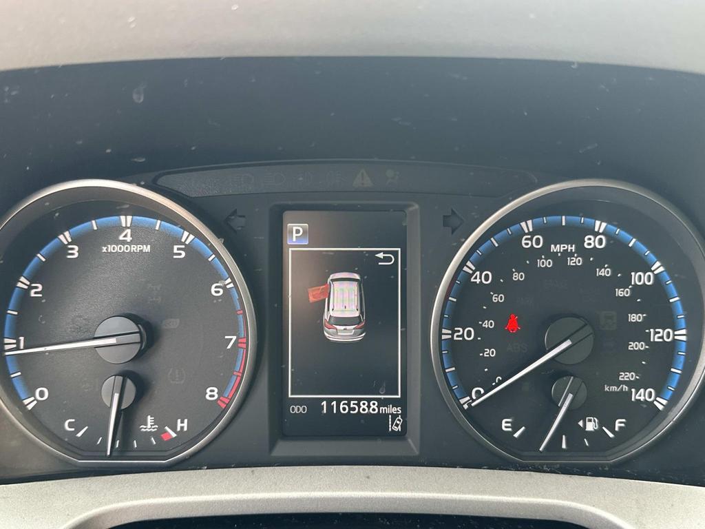 2017 Toyota RAV4 - $14,100