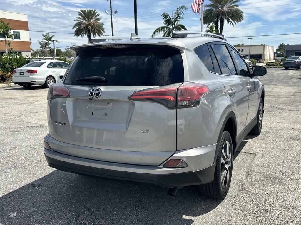 2017 Toyota RAV4 - $14,100
