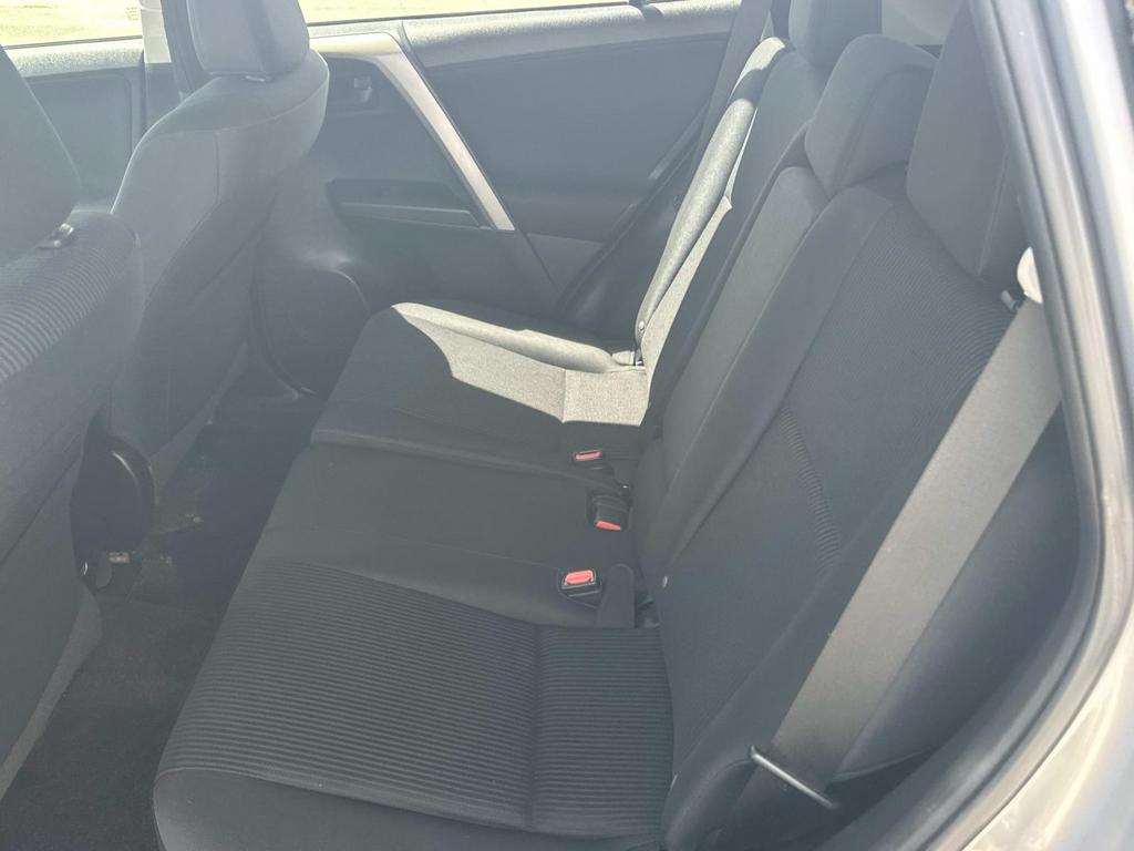 2017 Toyota RAV4 - $14,100