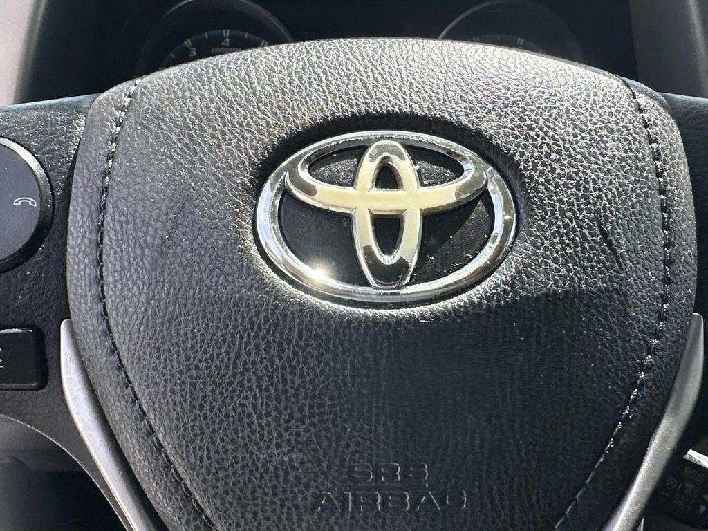2017 Toyota RAV4 - $14,100