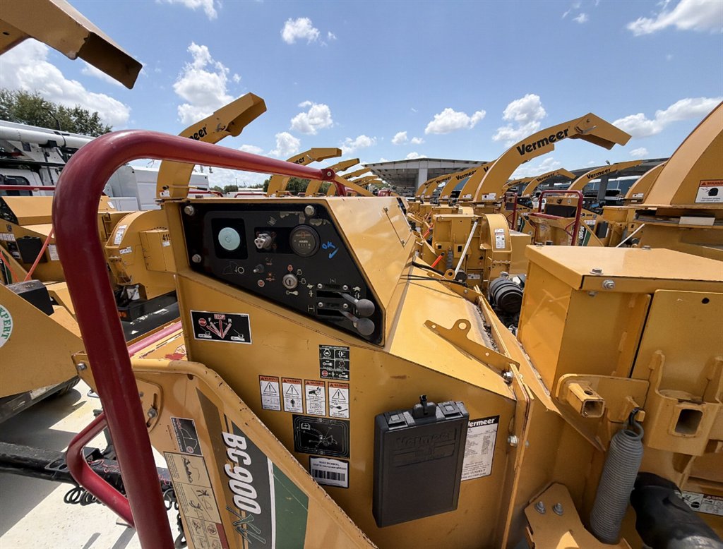 2019 Vermeer Bc900 - $18,995