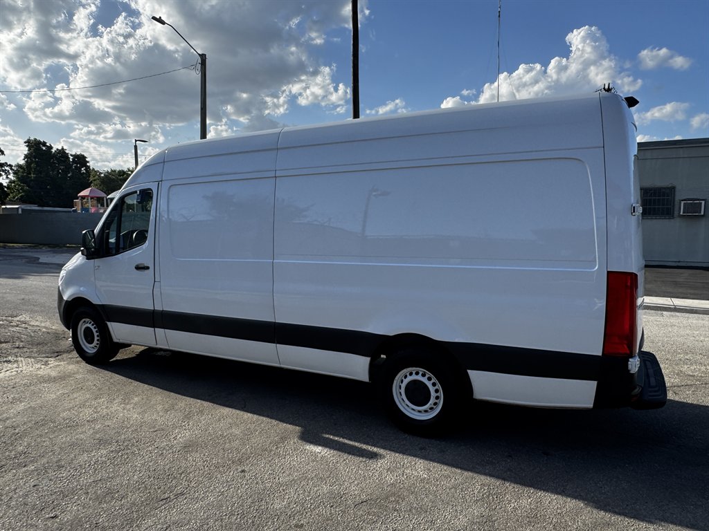 2019 Freightliner Sprinter - $27,995
