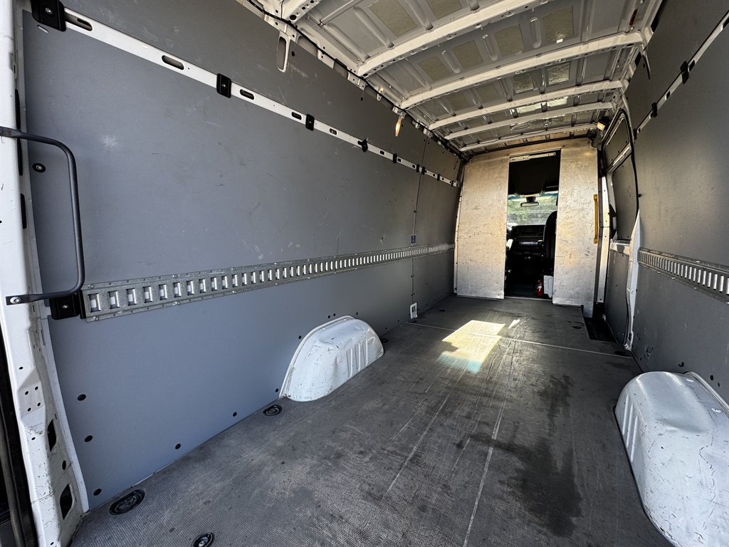 2019 Freightliner Sprinter - $27,995