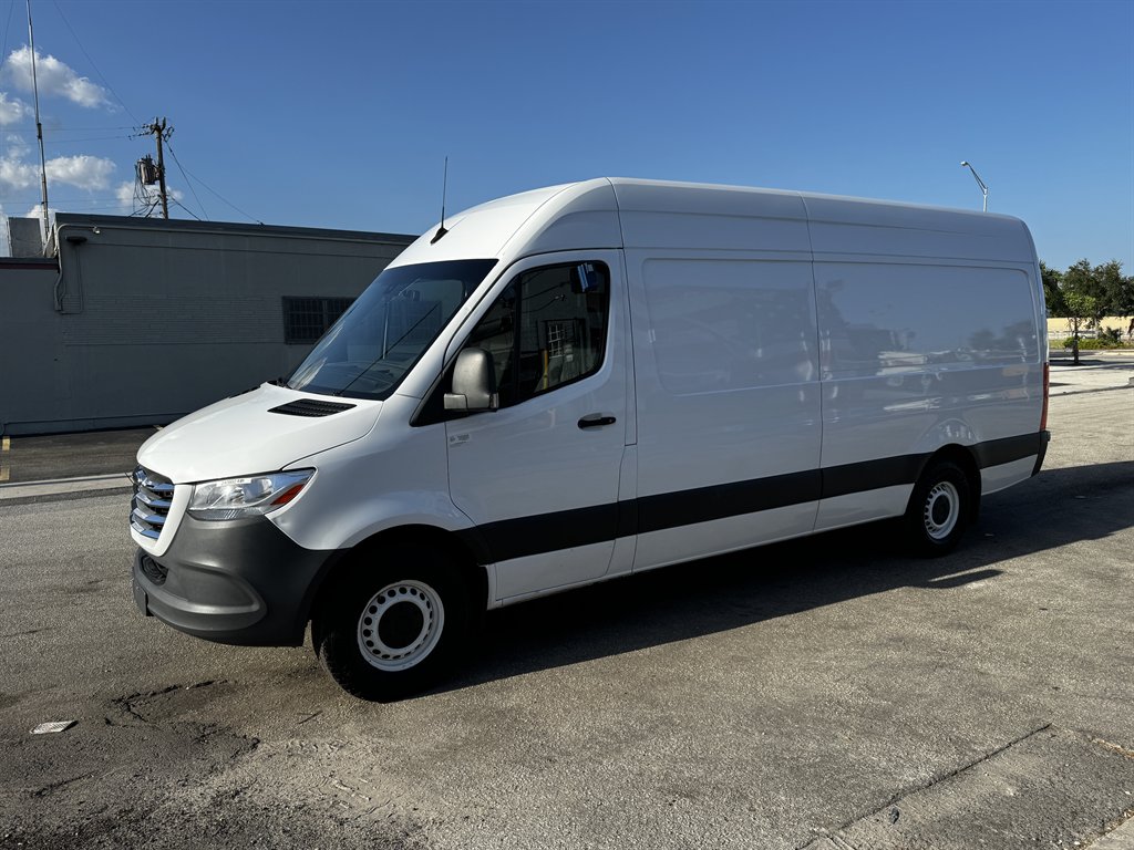 2019 Freightliner Sprinter - $27,995