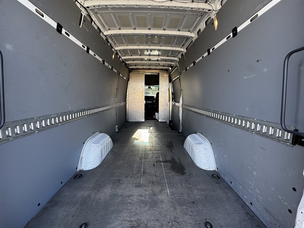 2019 Freightliner Sprinter - $27,995