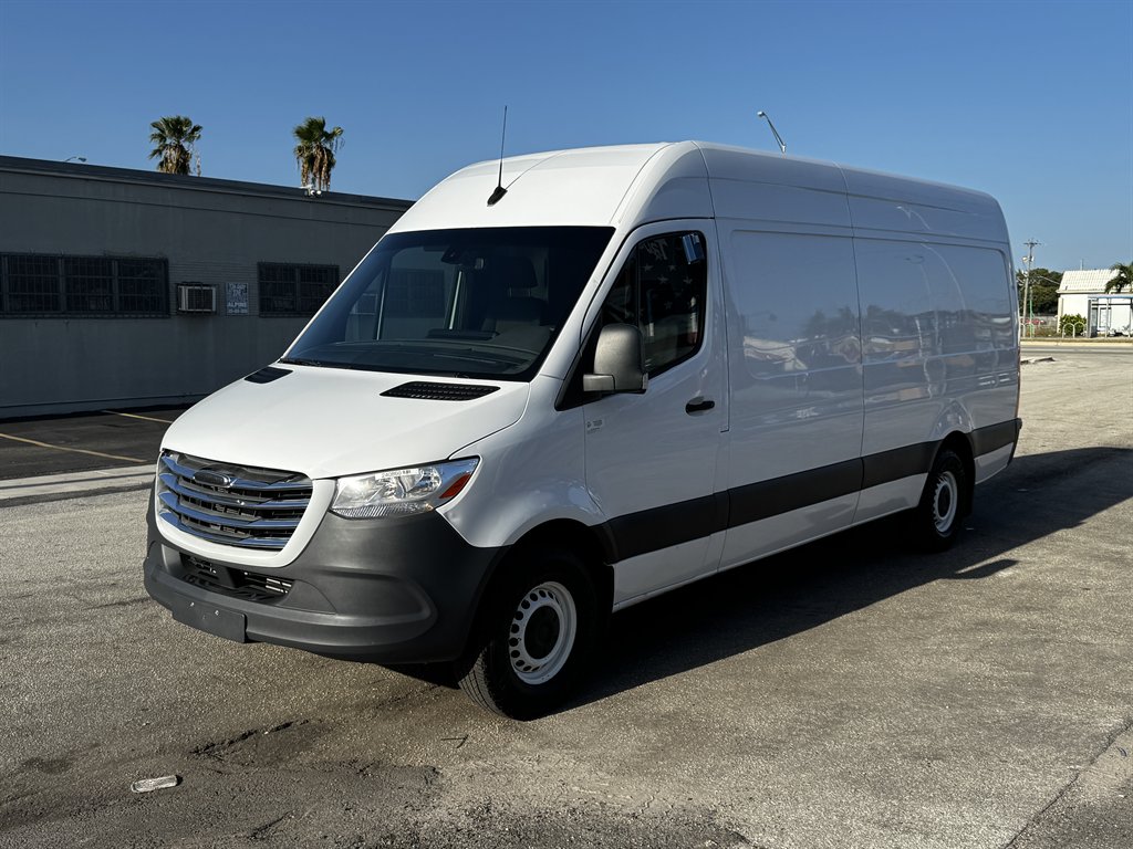 2019 Freightliner Sprinter - $27,995