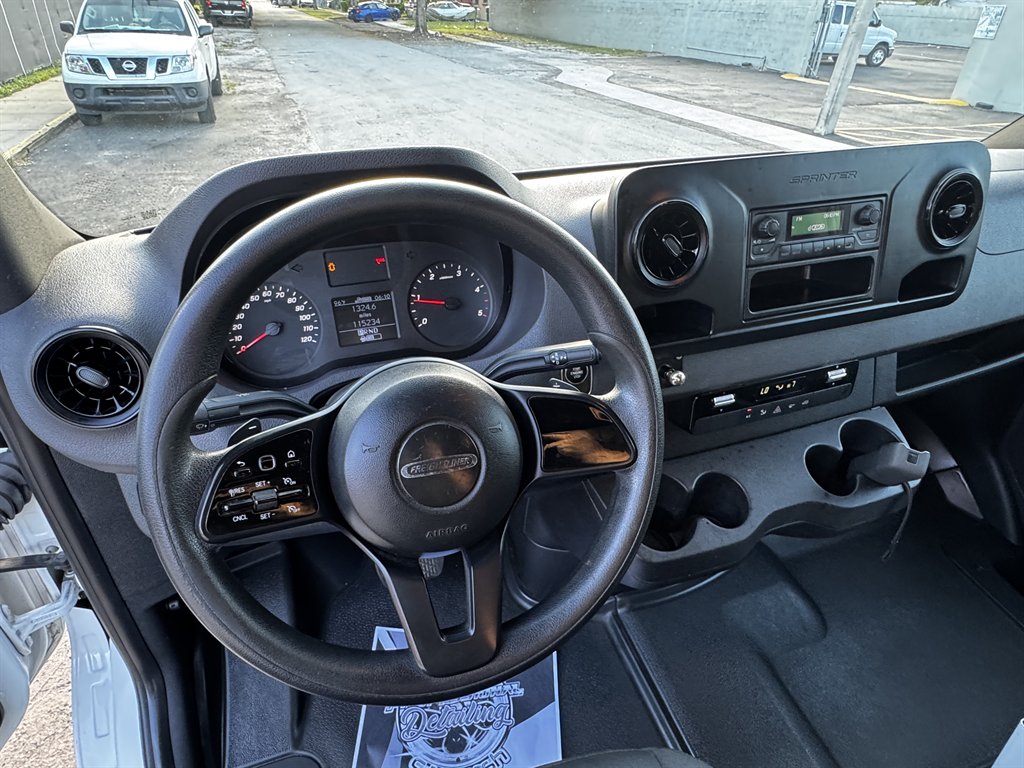 2019 Freightliner Sprinter - $27,995