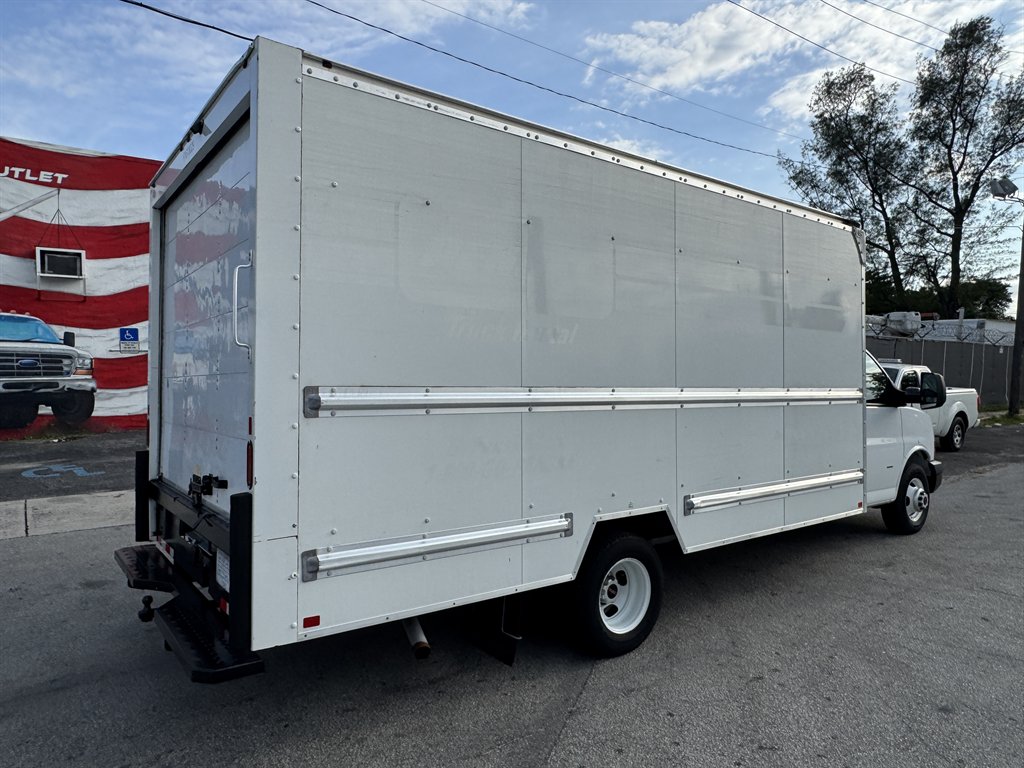2019 Chevrolet Express - $22,995