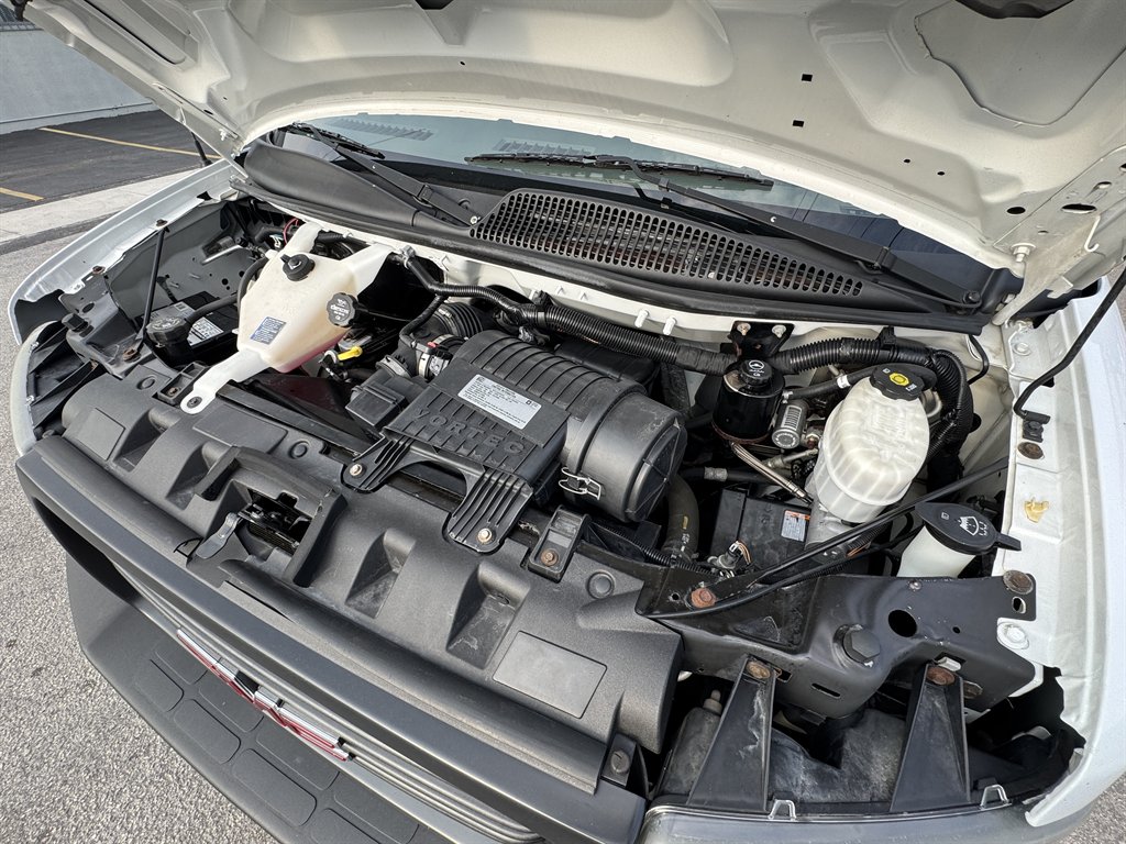 2019 Chevrolet Express - $22,995