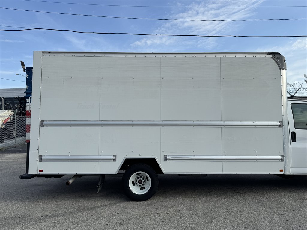 2019 Chevrolet Express - $22,995