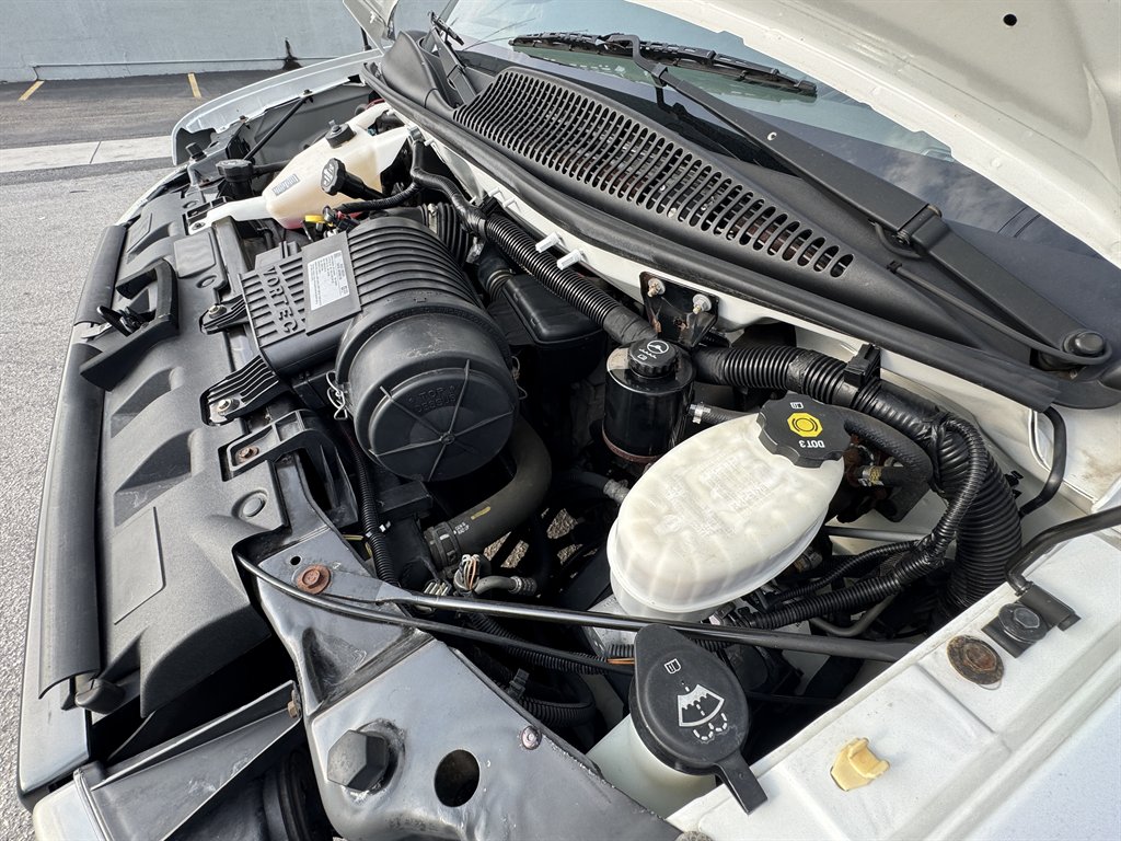 2019 Chevrolet Express - $22,995