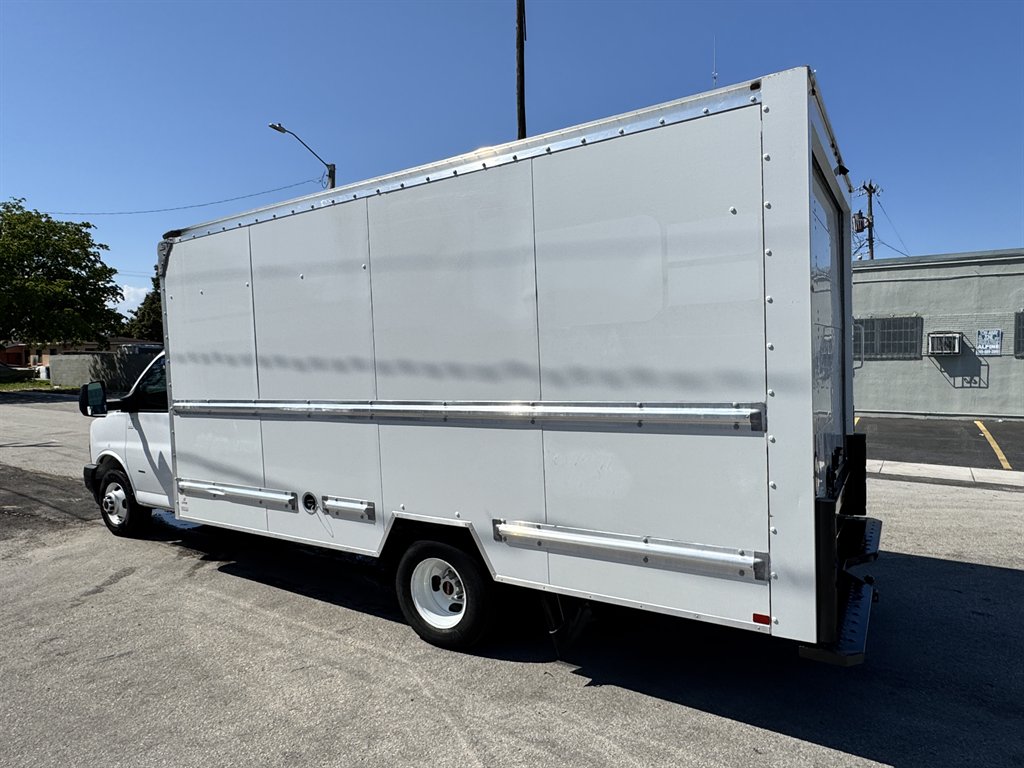 2021 GMC Savana - $24,995