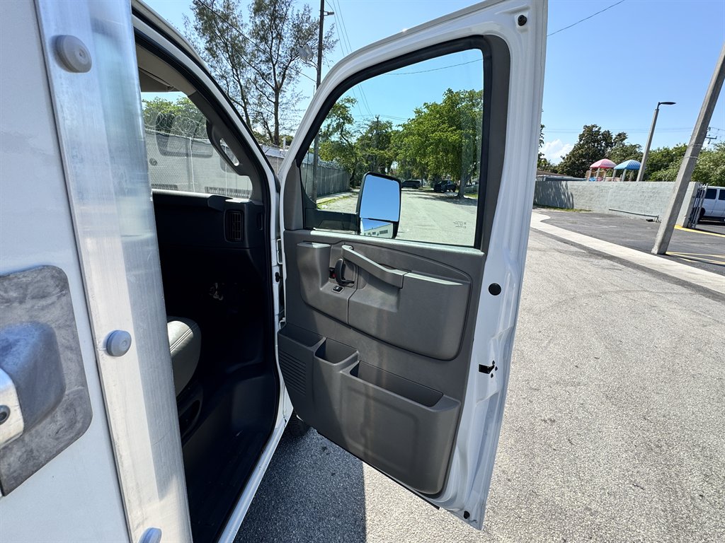 2021 GMC Savana - $24,995