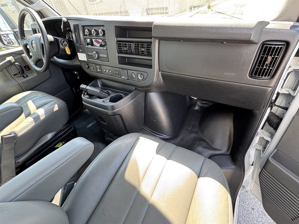 2021 GMC Savana - $24,995